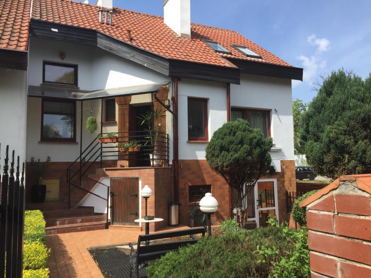 A-Piramida Apartment Wroclaw Ngoại thất bức ảnh