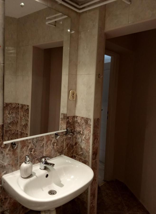 A-Piramida Apartment Wroclaw Ngoại thất bức ảnh