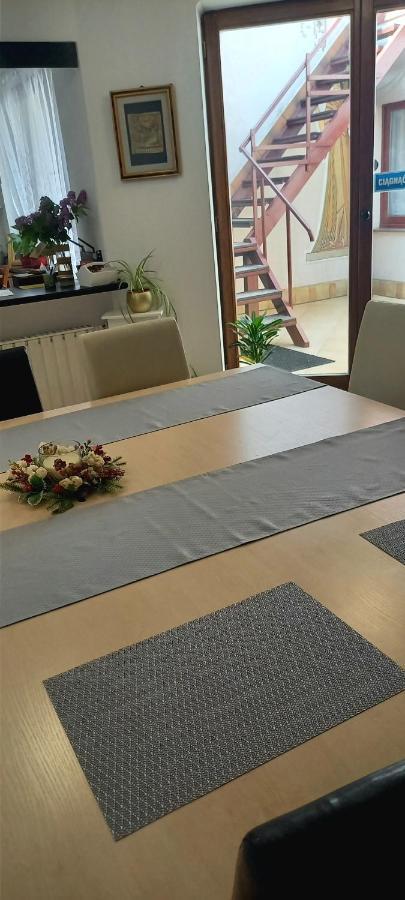 A-Piramida Apartment Wroclaw Ngoại thất bức ảnh
