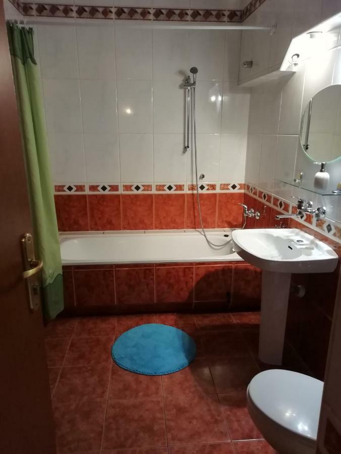 A-Piramida Apartment Wroclaw Ngoại thất bức ảnh