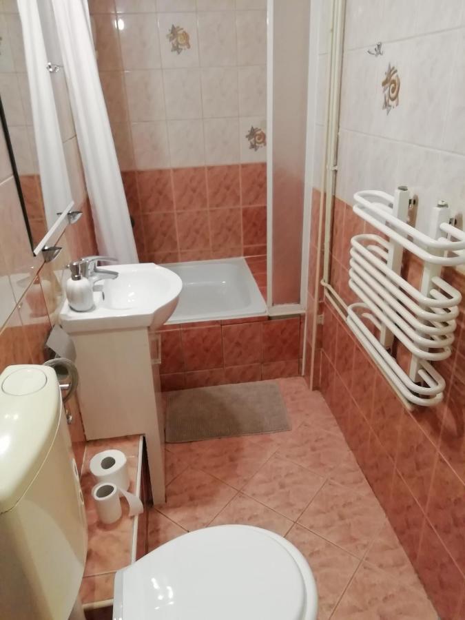 A-Piramida Apartment Wroclaw Ngoại thất bức ảnh